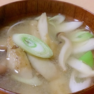 ゴボウの味噌汁～食物繊維たっぷりで満腹～